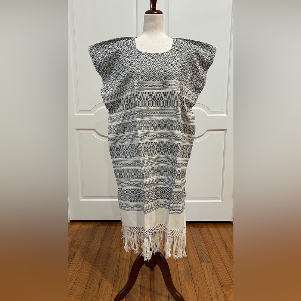 One of a Kind Pedal loom Mexican Dress! Summer Dress! Huipil style!